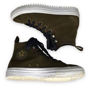 Converse Chuck Taylor All Star Hiker High-Top Sneaker in Olive Green Size 7.
